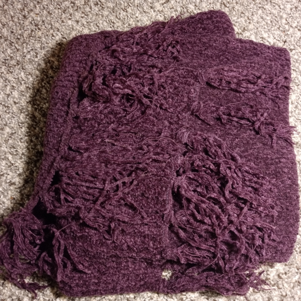 Burgundy scarf